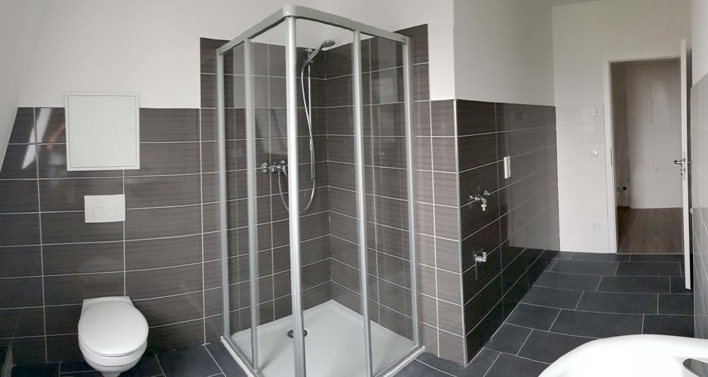 gefliestes Bad gefliestes Bad…